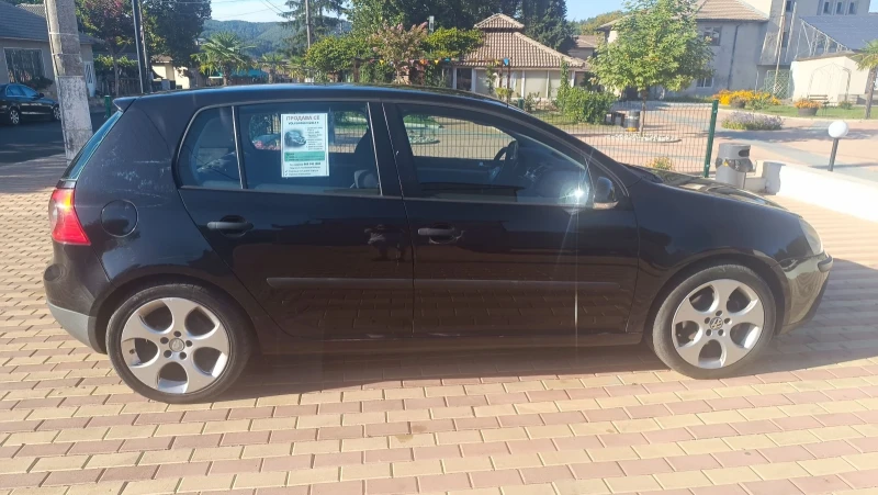 VW Golf 1.6 FSI 115кс. , снимка 6 - Автомобили и джипове - 51738844