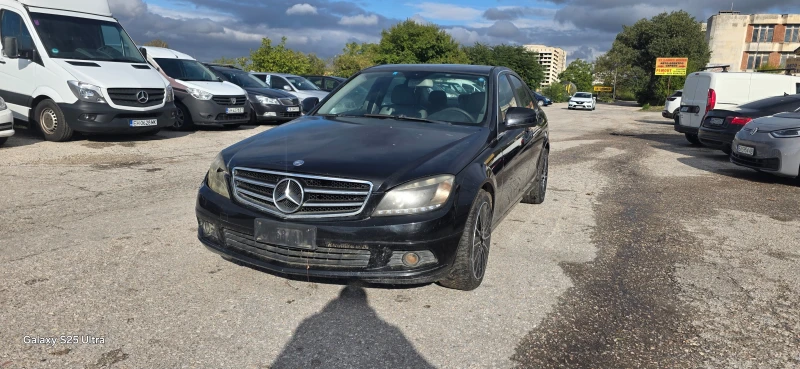 Mercedes-Benz C 220 2.2cdi, снимка 2 - Автомобили и джипове - 51946348
