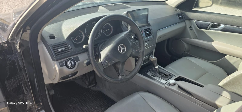 Mercedes-Benz C 220 2.2cdi, снимка 8 - Автомобили и джипове - 51946348