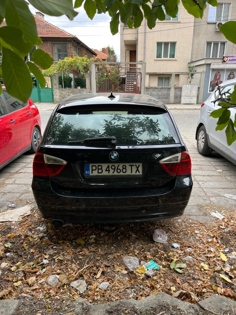 BMW 320, снимка 6 - Автомобили и джипове - 52460677