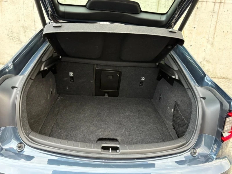 Polestar 2 4x4 Long Range Dual Motor, снимка 12 - Автомобили и джипове - 53229331