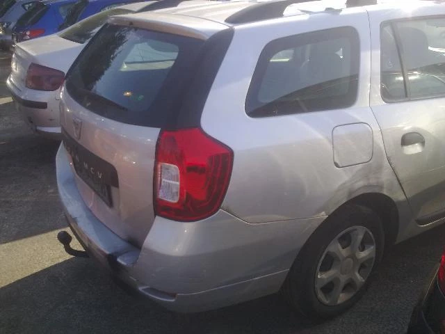 Dacia Logan MCV 0.9i Turbo, снимка 4 - Автомобили и джипове - 22765767