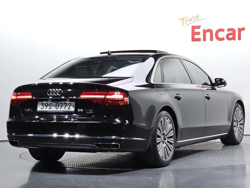 Audi A8 4.0 CTG Automatic, снимка 4 - Автомобили и джипове - 55450723