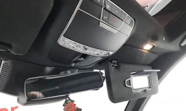 Mercedes-Benz S 560 Maybach packet 4MATIC, снимка 14 - Автомобили и джипове - 55770007