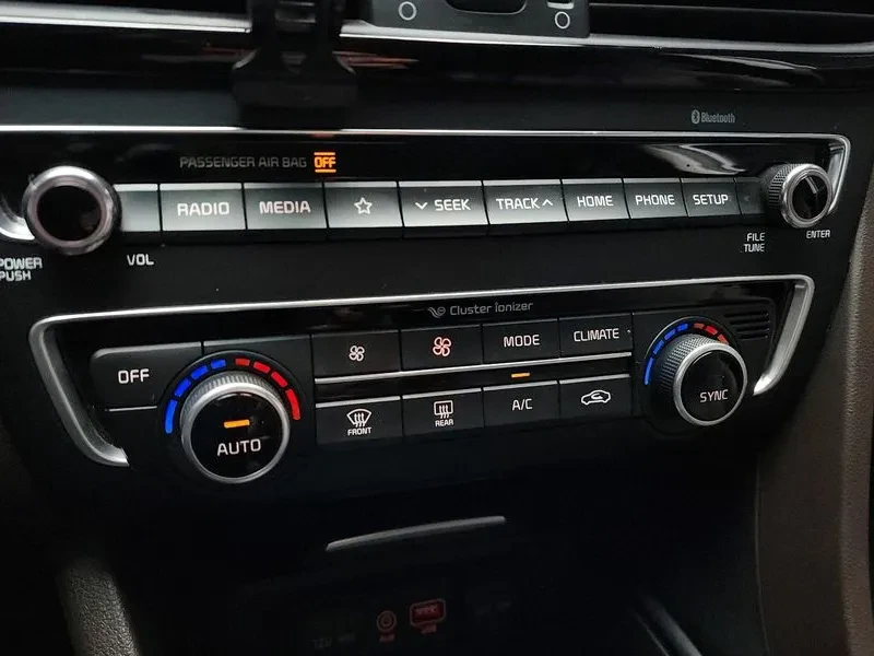 Kia K5 2.0 Noblesse - САМО 30% АВАНС, снимка 15 - Автомобили и джипове - 55796062
