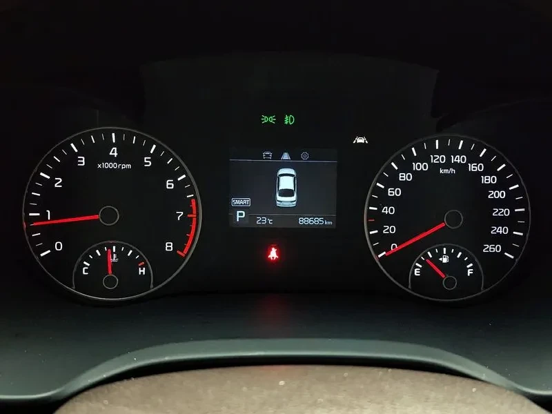 Kia K5 2.0 Noblesse - САМО 30% АВАНС, снимка 8 - Автомобили и джипове - 55796062