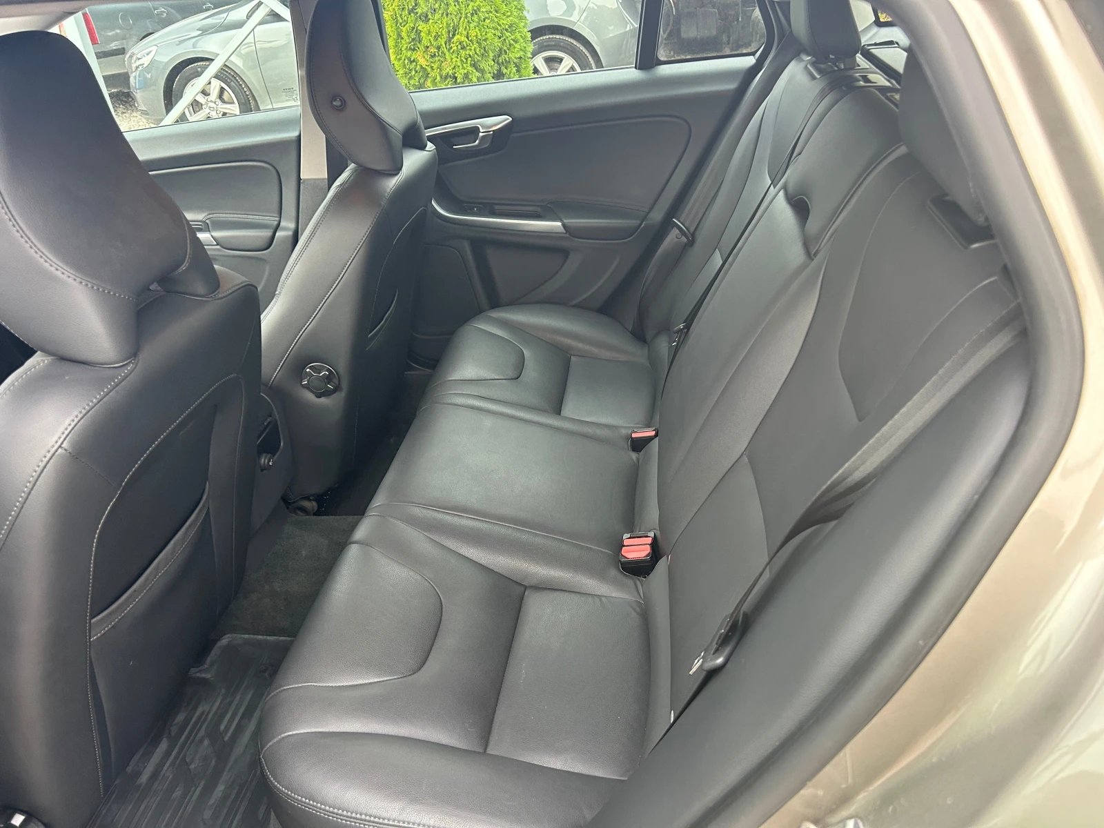 Volvo V60 2.0D 136 ! ! !!  !!   ! ! | Mobile.bg   11