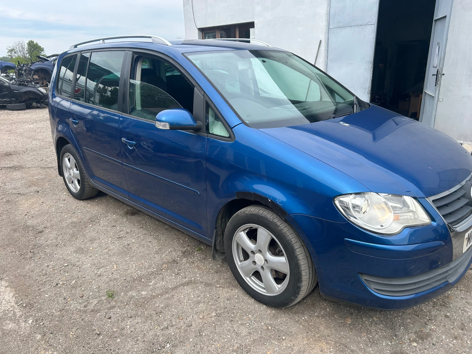VW Touran 1.9TDI 105кс BXE 6ck.  - изображение 2