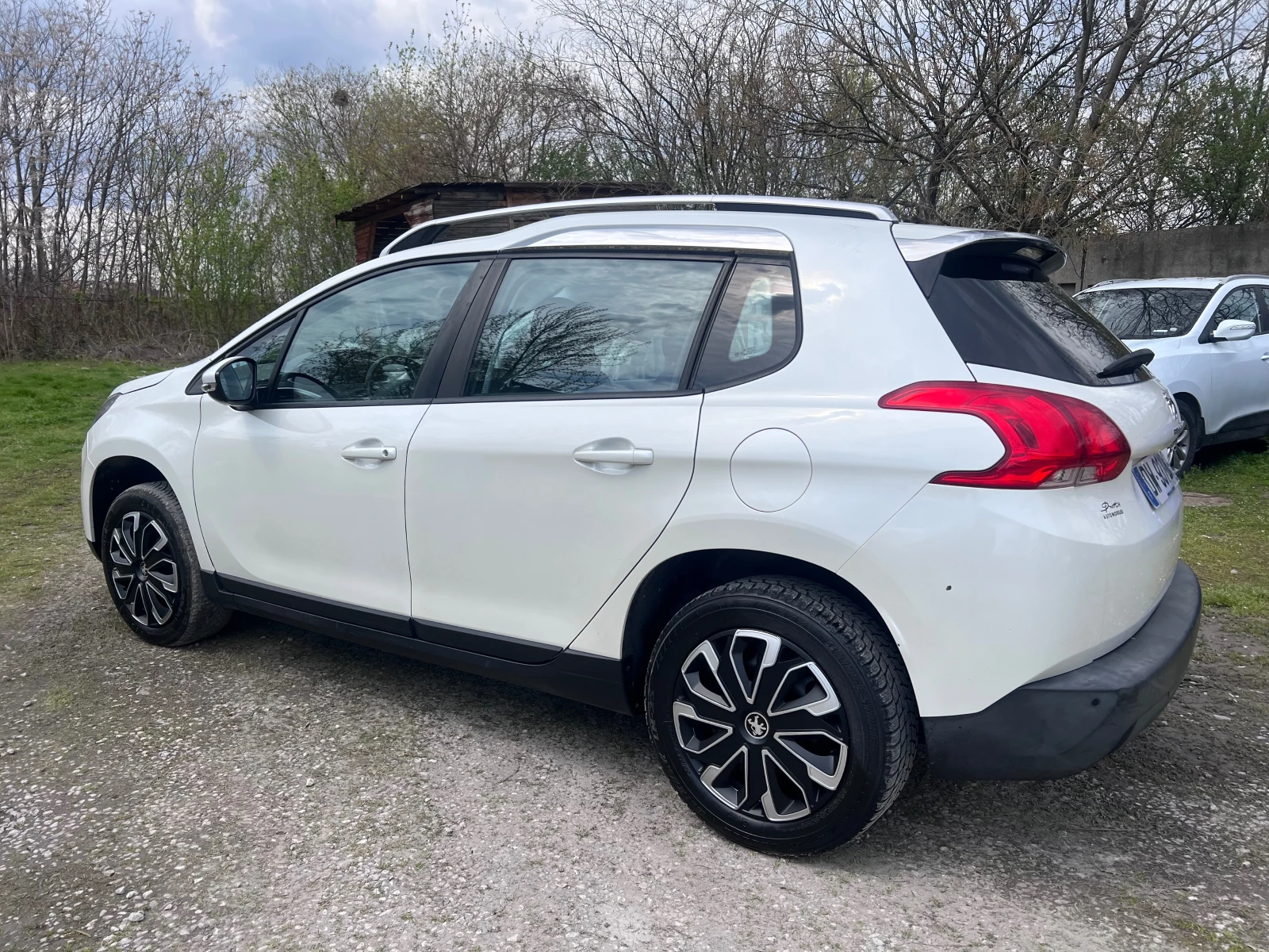 Peugeot 2008 1.6 HDI - изображение 3