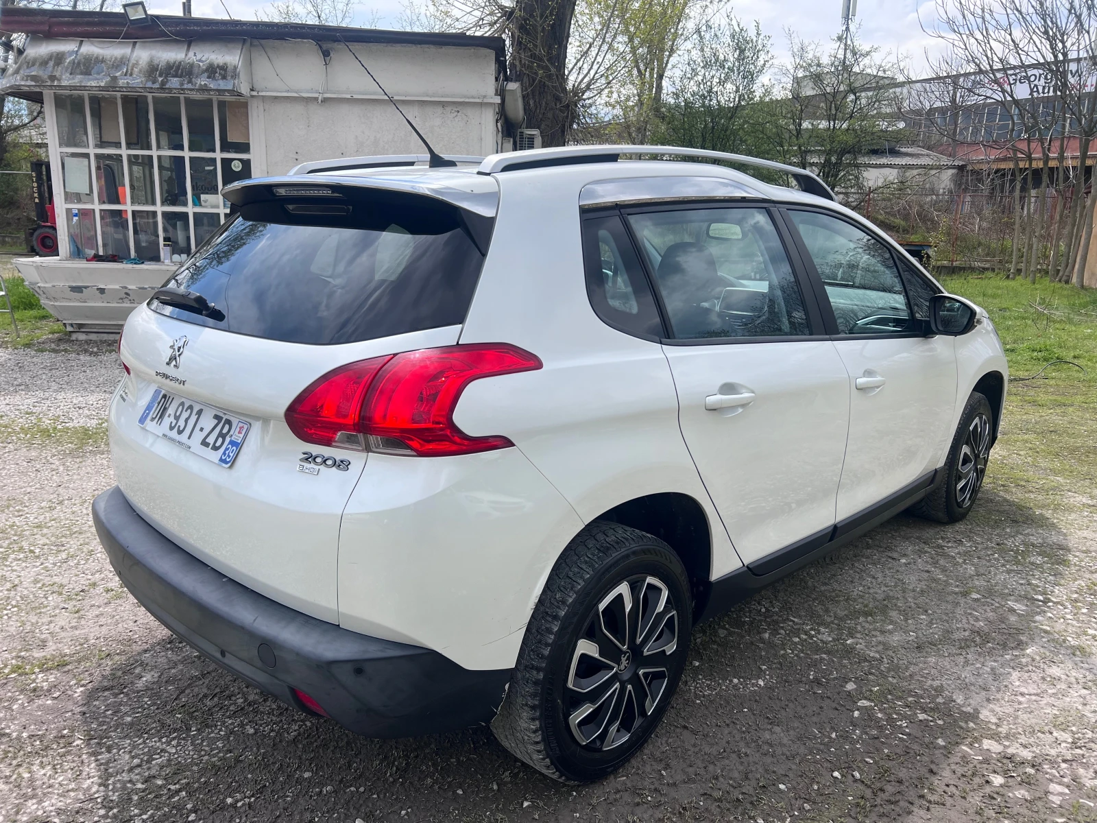 Peugeot 2008 1.6 HDI - изображение 2