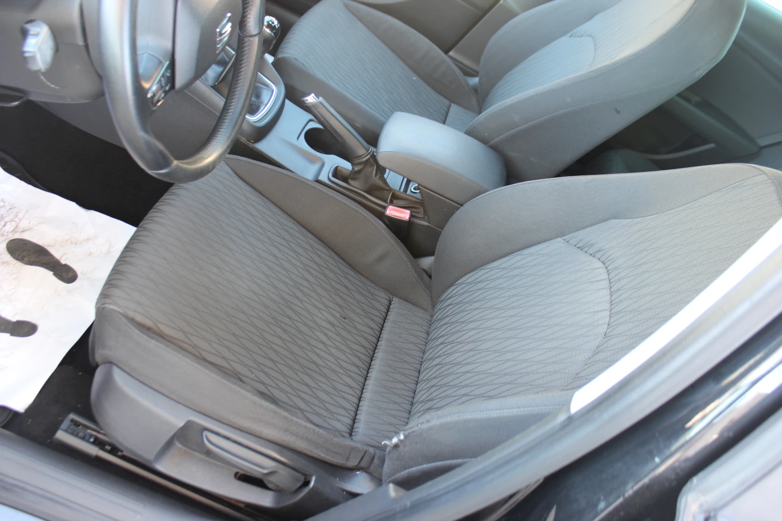 Seat Leon 1.4 TGI 110к.с. ГАЗ, БЕНЗИН, ТОП | Mobile.bg — изображение 11