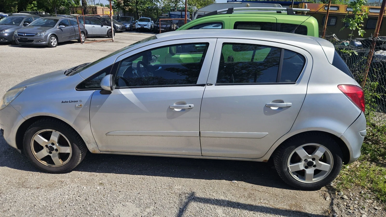 Opel Corsa 1.3 Dm-jet klima  - изображение 8