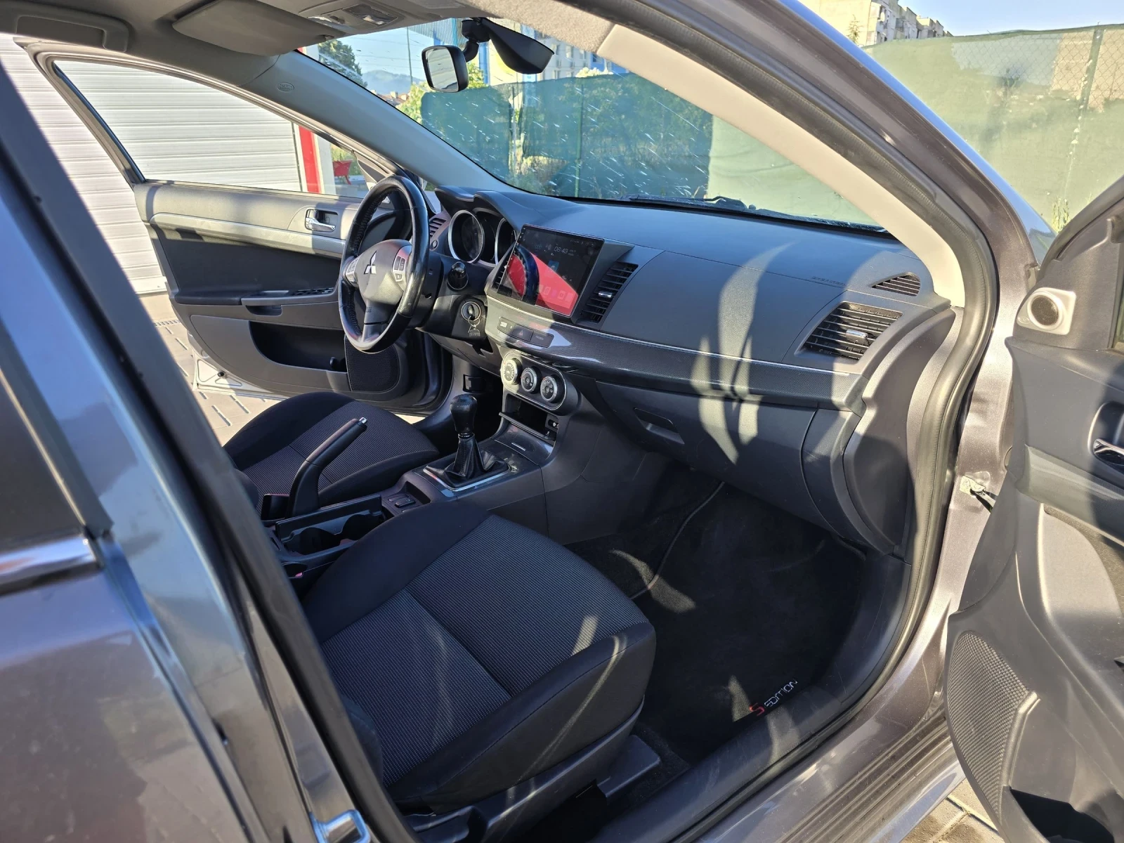 Mitsubishi Lancer 1.8i MIVEC - изображение 9
