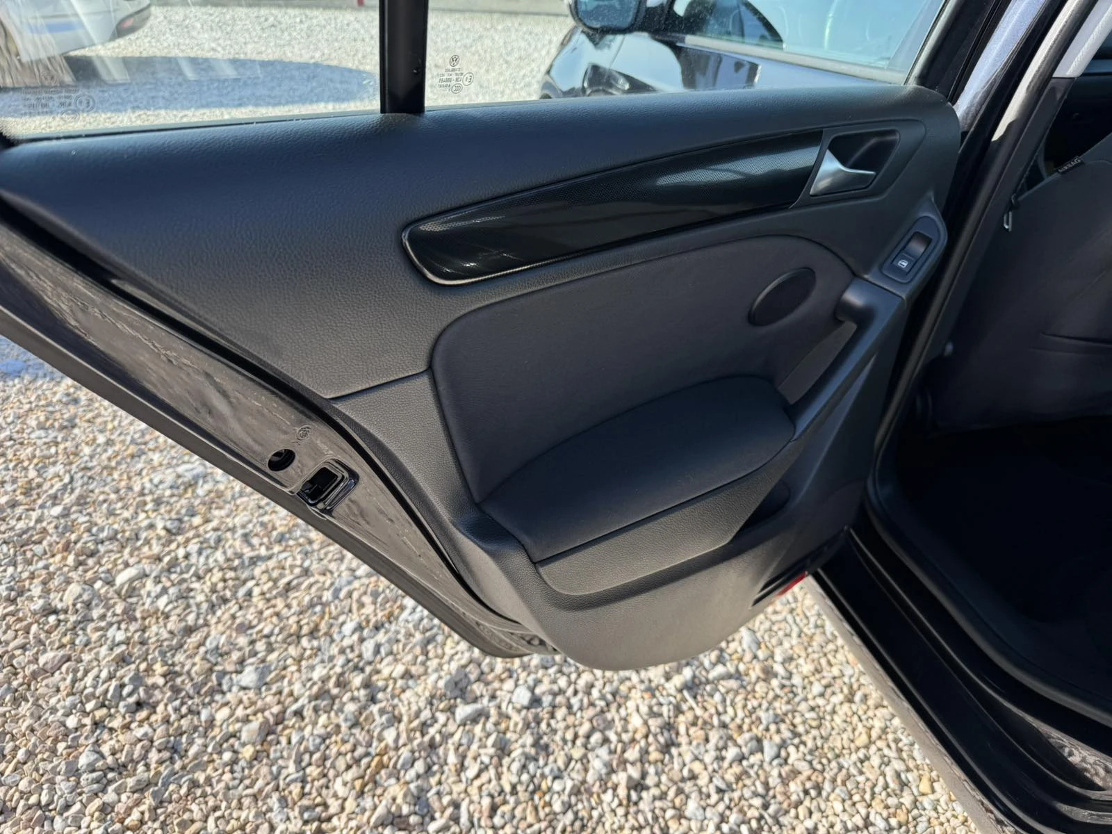 VW Golf 1.6I - изображение 7
