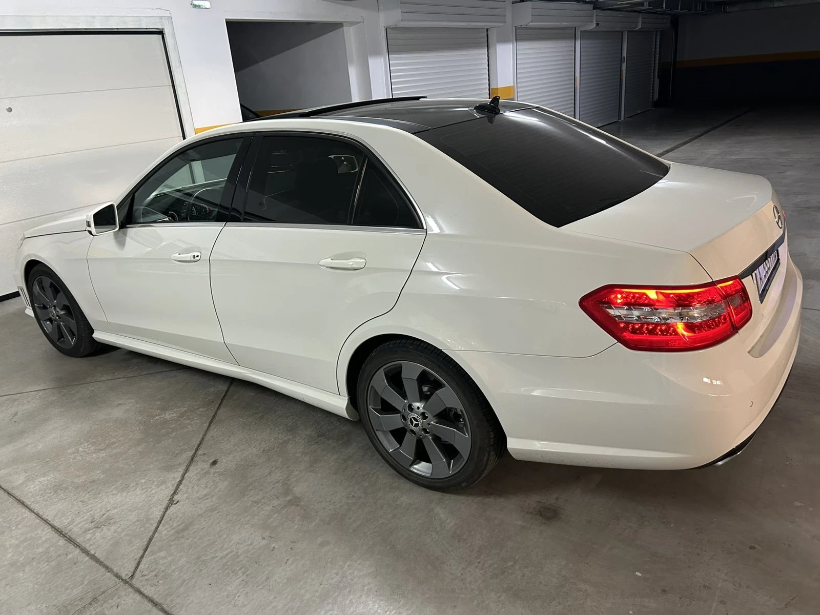 Mercedes-Benz E 350  - изображение 9