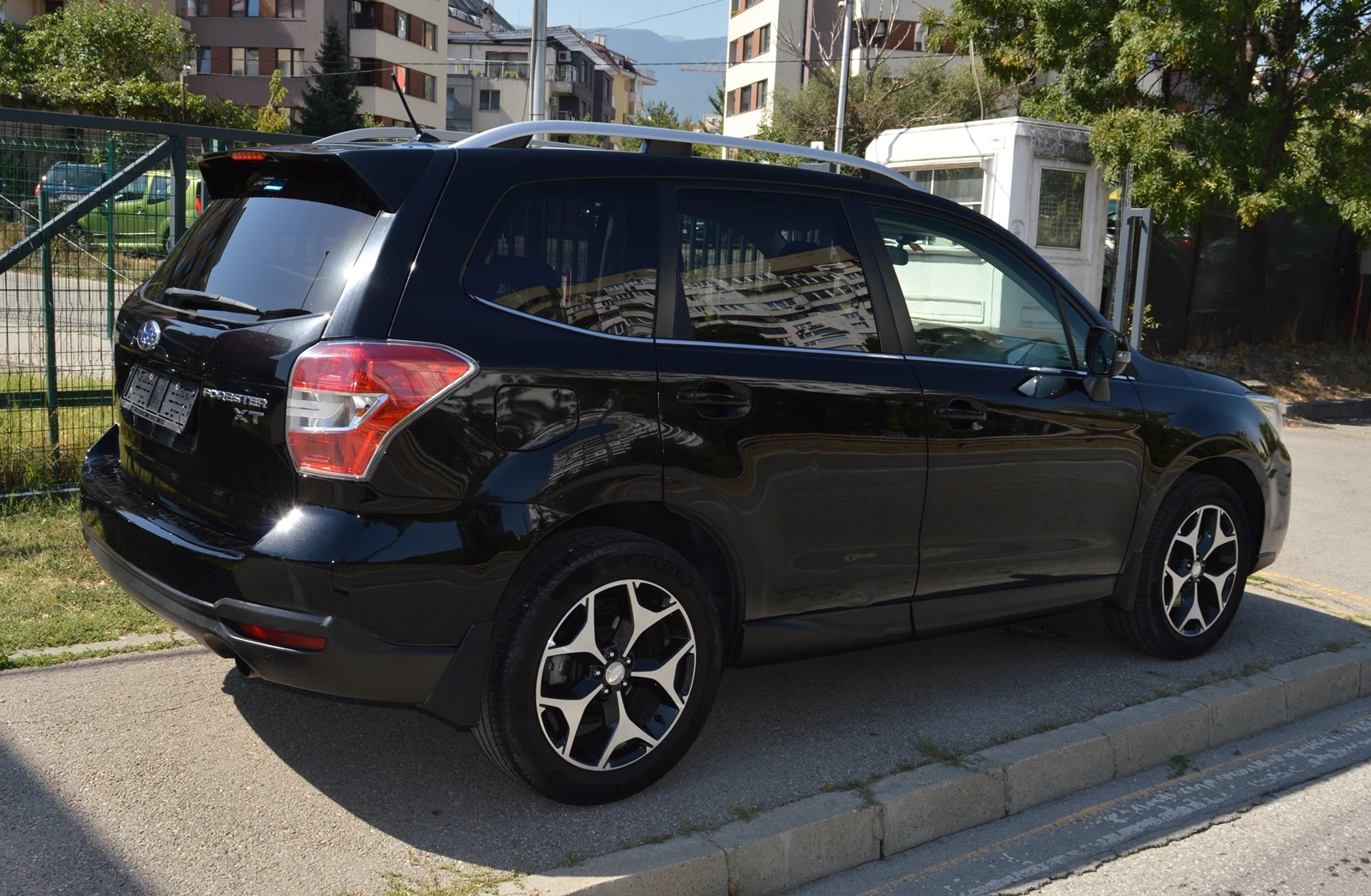 Subaru Forester 2.0XT - AWD FULL  | Mobile.bg   4