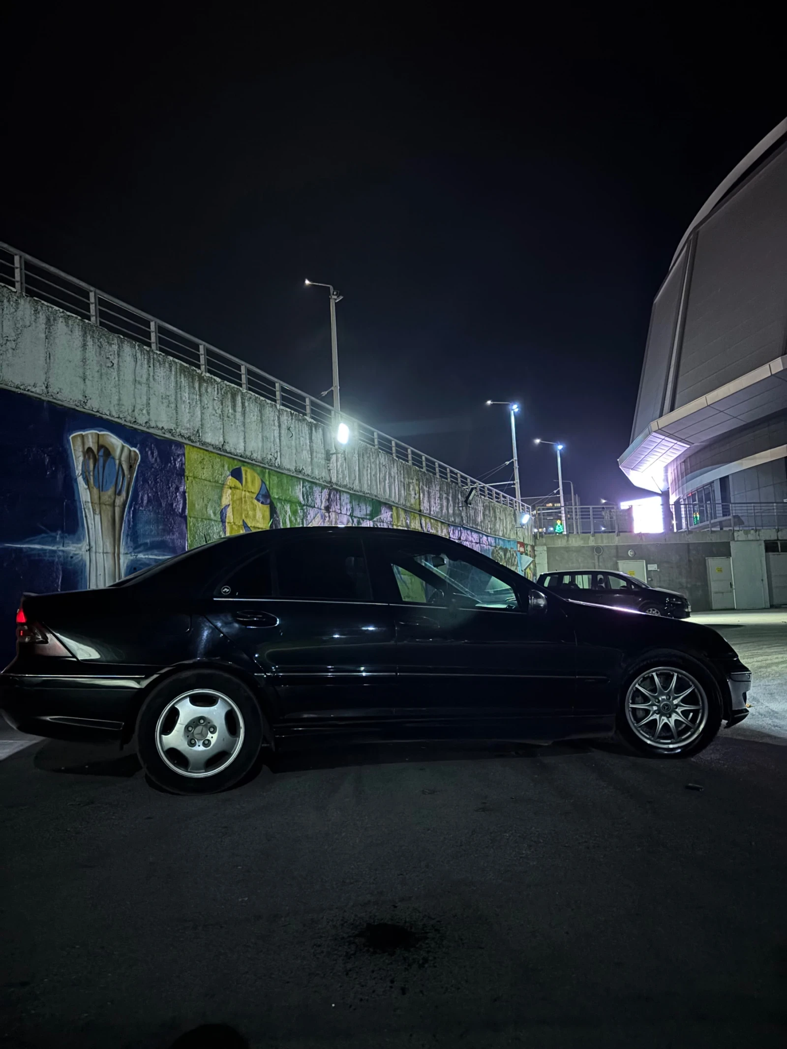 Mercedes-Benz C 320  - изображение 2