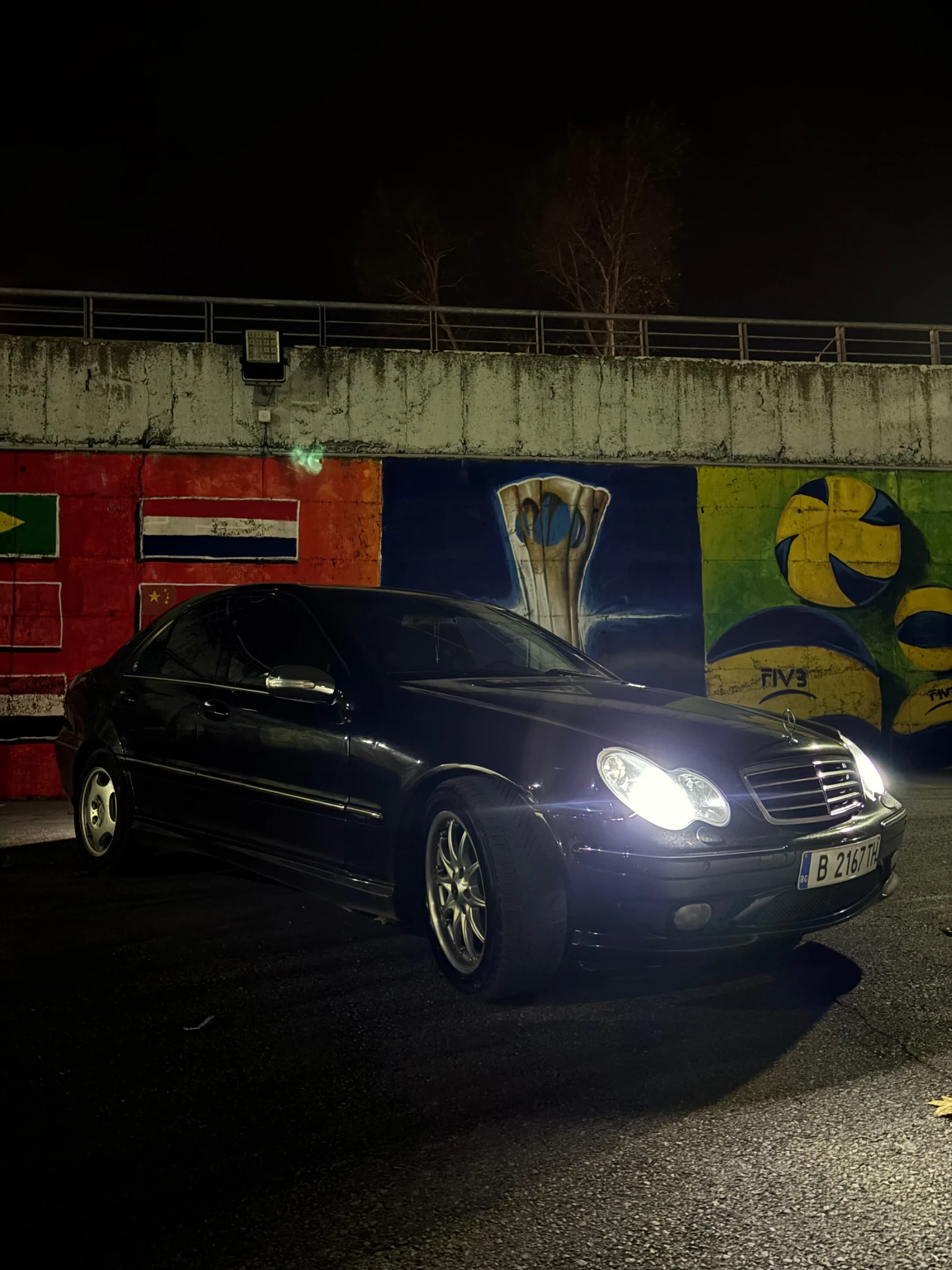 Mercedes-Benz C 320  - изображение 3