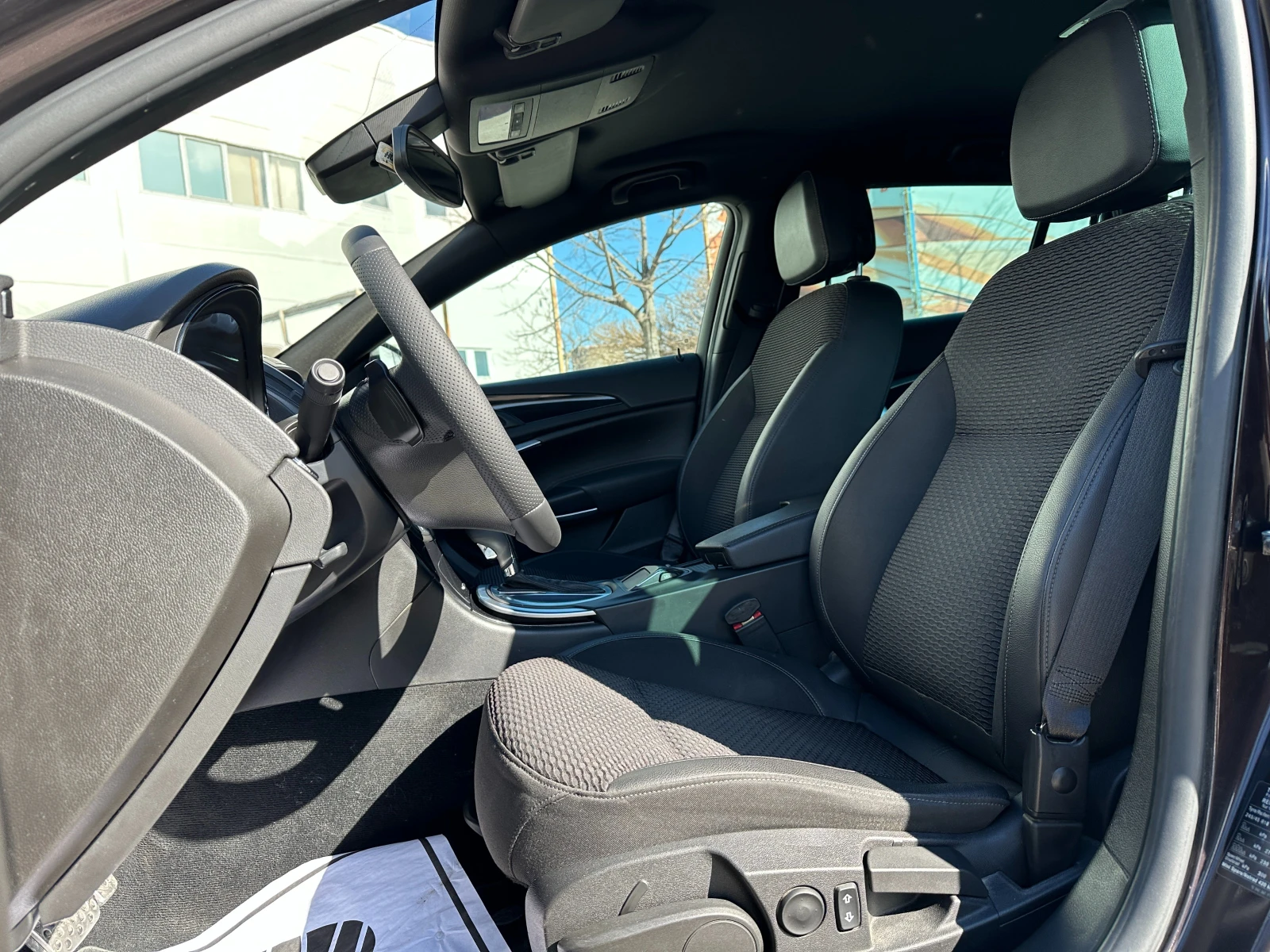 Opel Insignia Facelift - изображение 8