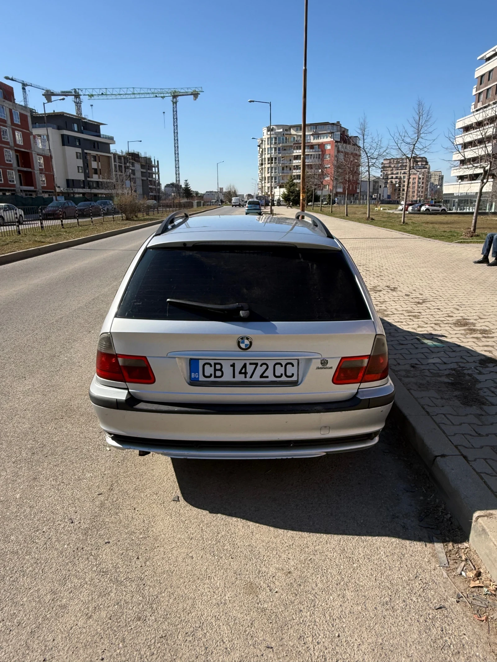 BMW 320  - изображение 5