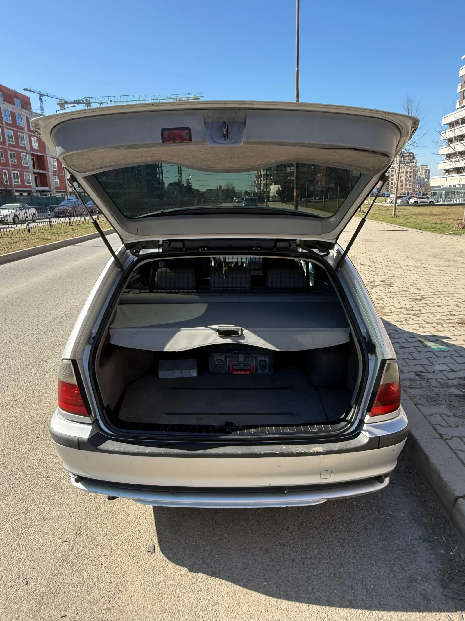 BMW 320  - изображение 7