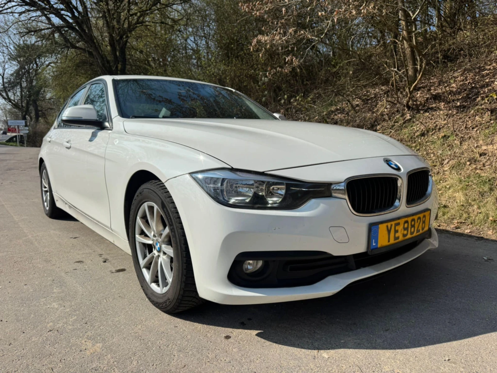 BMW 320, снимка 4 - Автомобили и джипове - 53927636