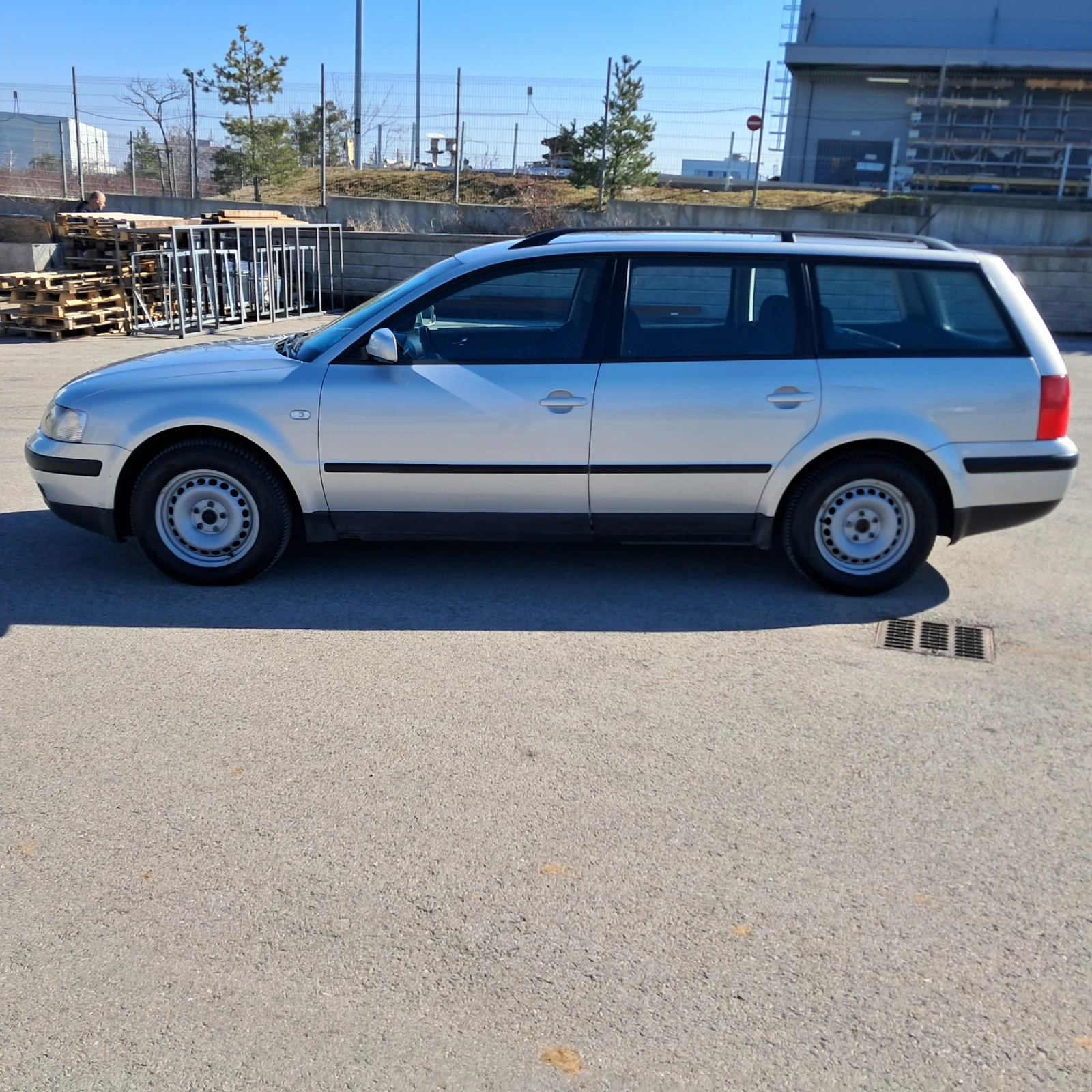 VW Passat B5, снимка 3 - Автомобили и джипове - 54027454