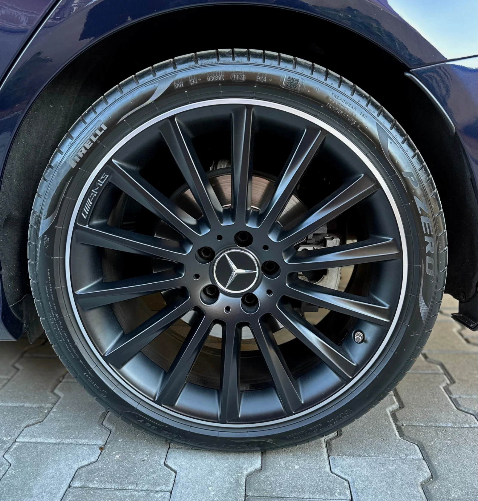 Mercedes-Benz C 300 * FULL* AMG* 4MATIC* BURMESTER* NIGHT PACKAGE* , снимка 15 - Автомобили и джипове - 54130545