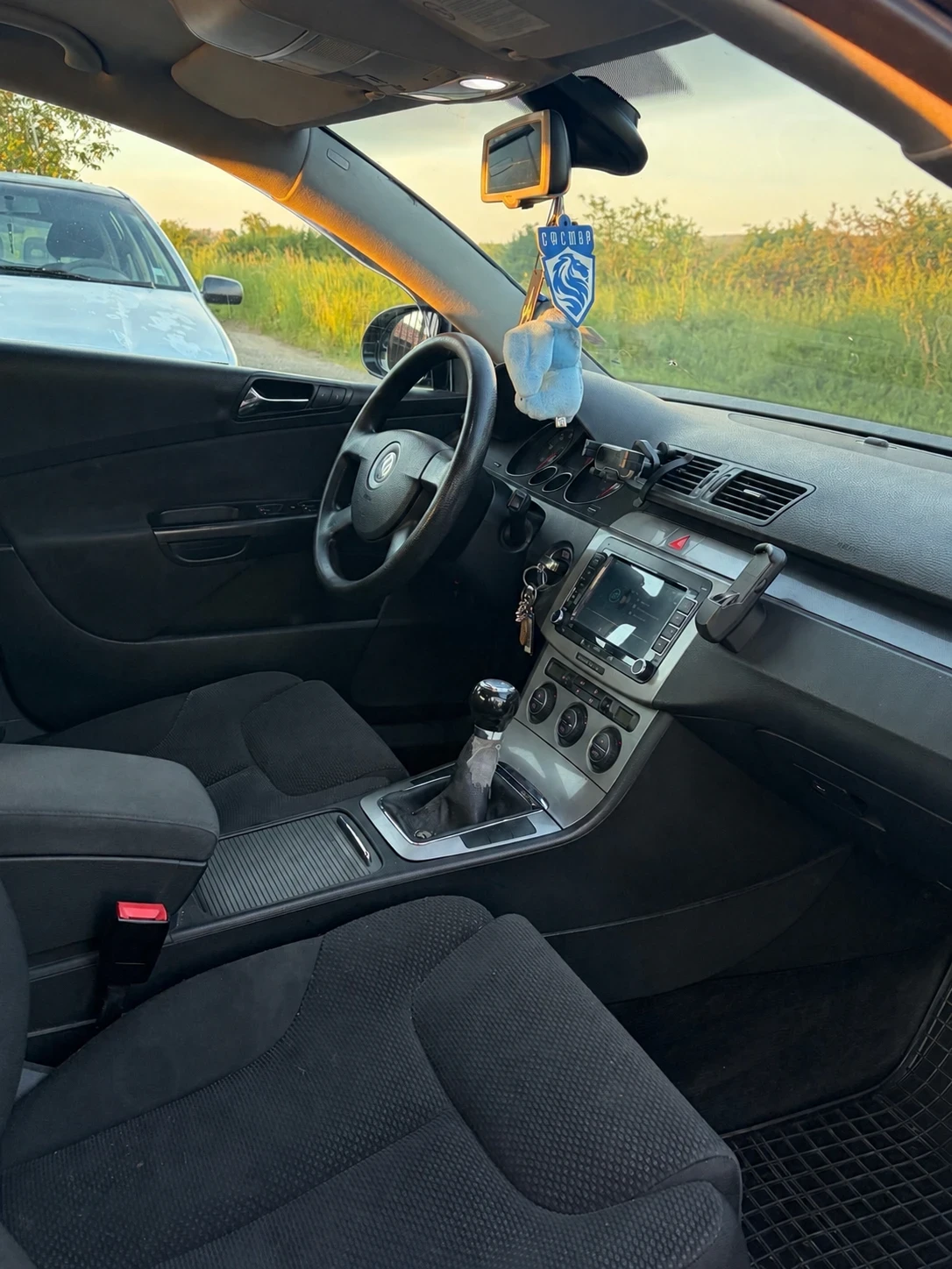 VW Passat B6, снимка 6 - Автомобили и джипове - 54555959
