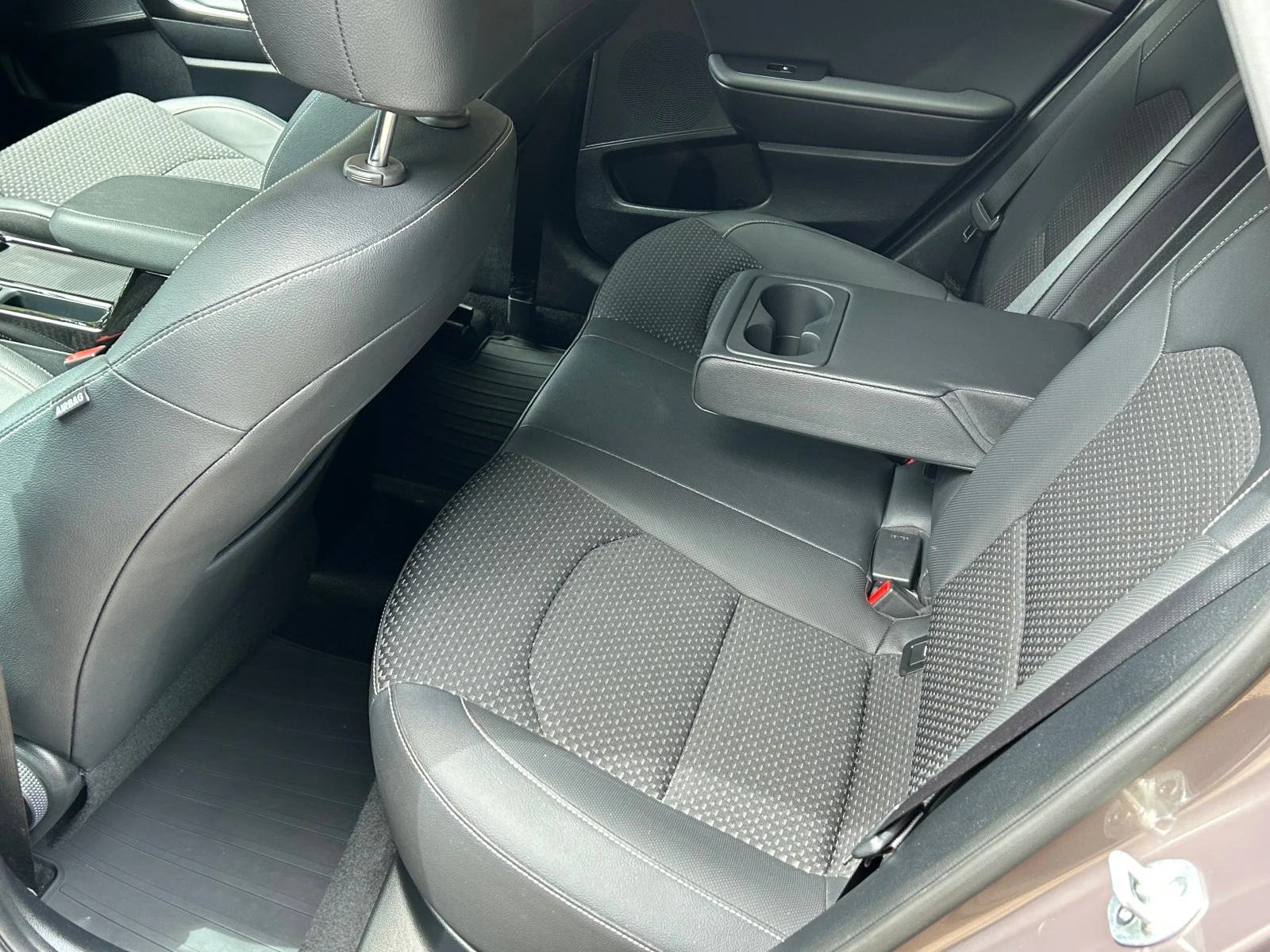 Kia Ceed 1, 6CRDI 136� | Mobile.bg � ����������� 10