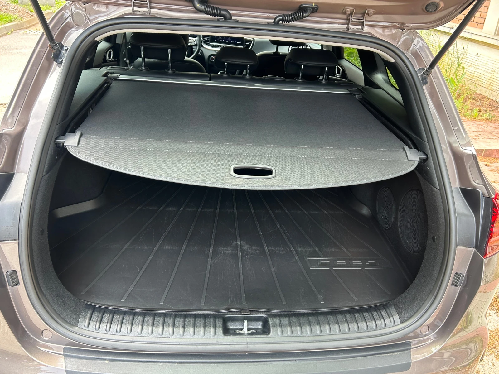 Kia Ceed 1, 6CRDI 136� | Mobile.bg � ����������� 17