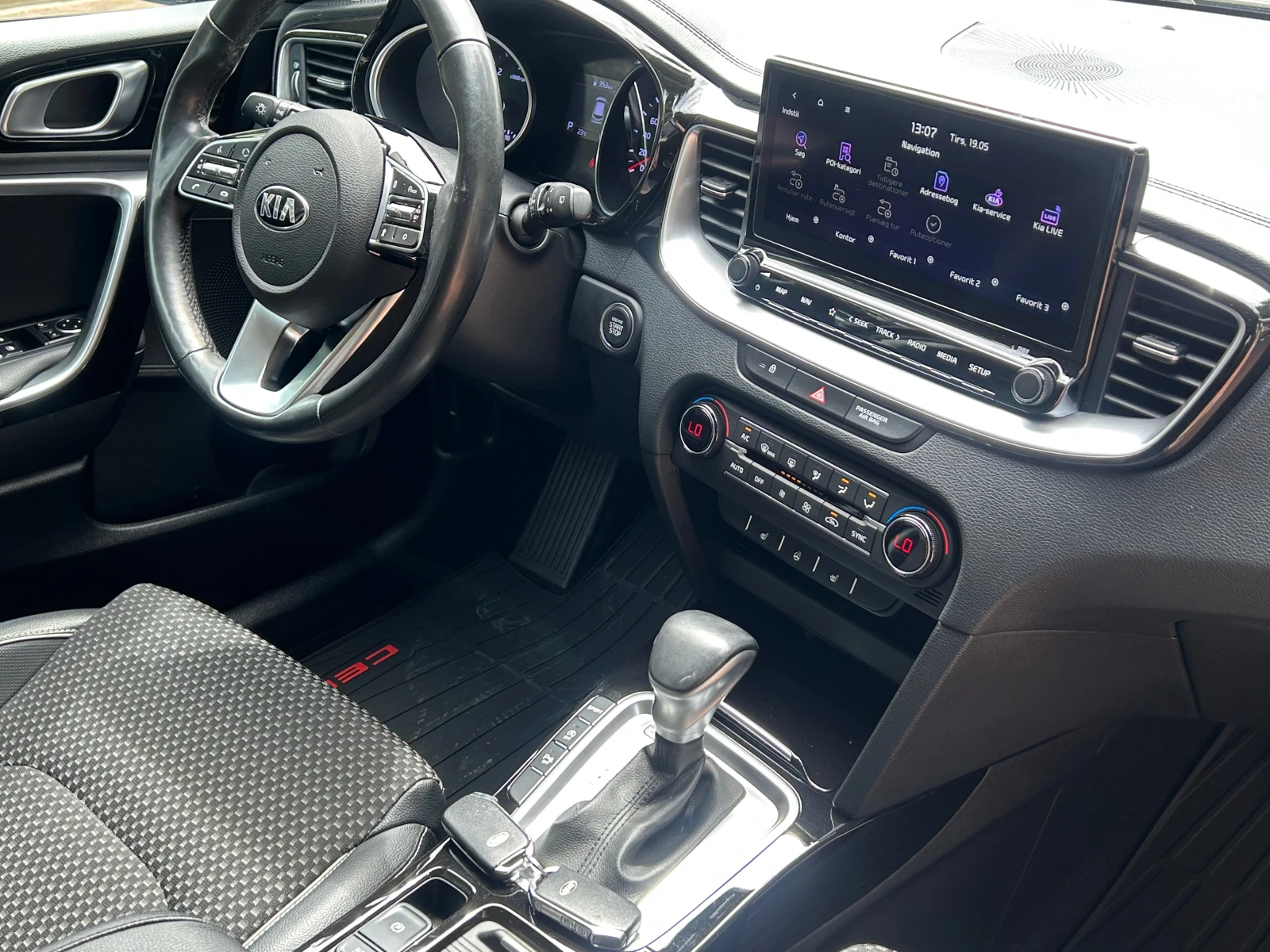 Kia Ceed 1, 6CRDI 136� | Mobile.bg � ����������� 12