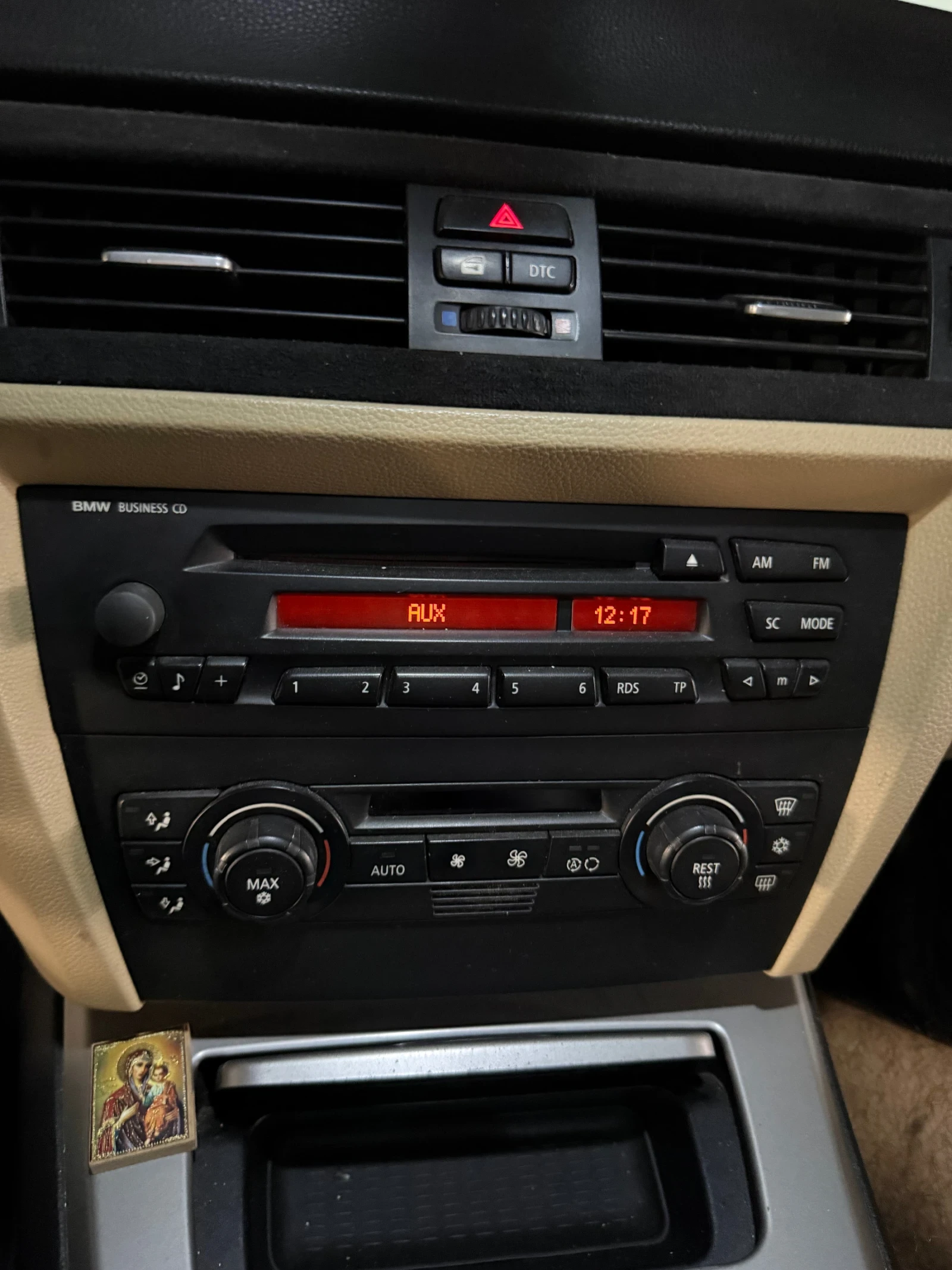 BMW 320 BMW 320d   2006 г.  Поддържан и гледан автомобил, , снимка 15 - Автомобили и джипове - 54718991