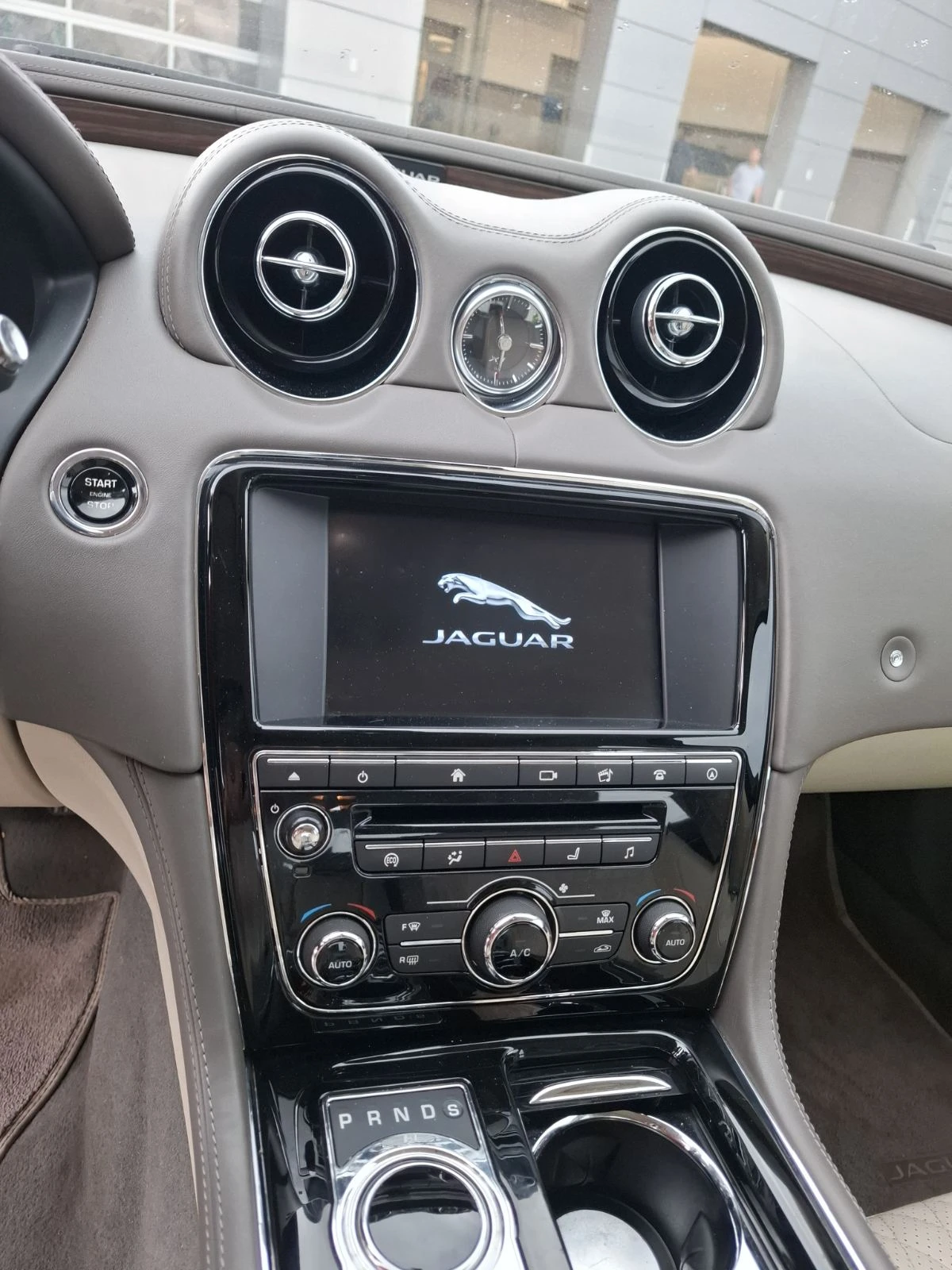 Jaguar Xj 3.0, снимка 3 - Автомобили и джипове - 54822240