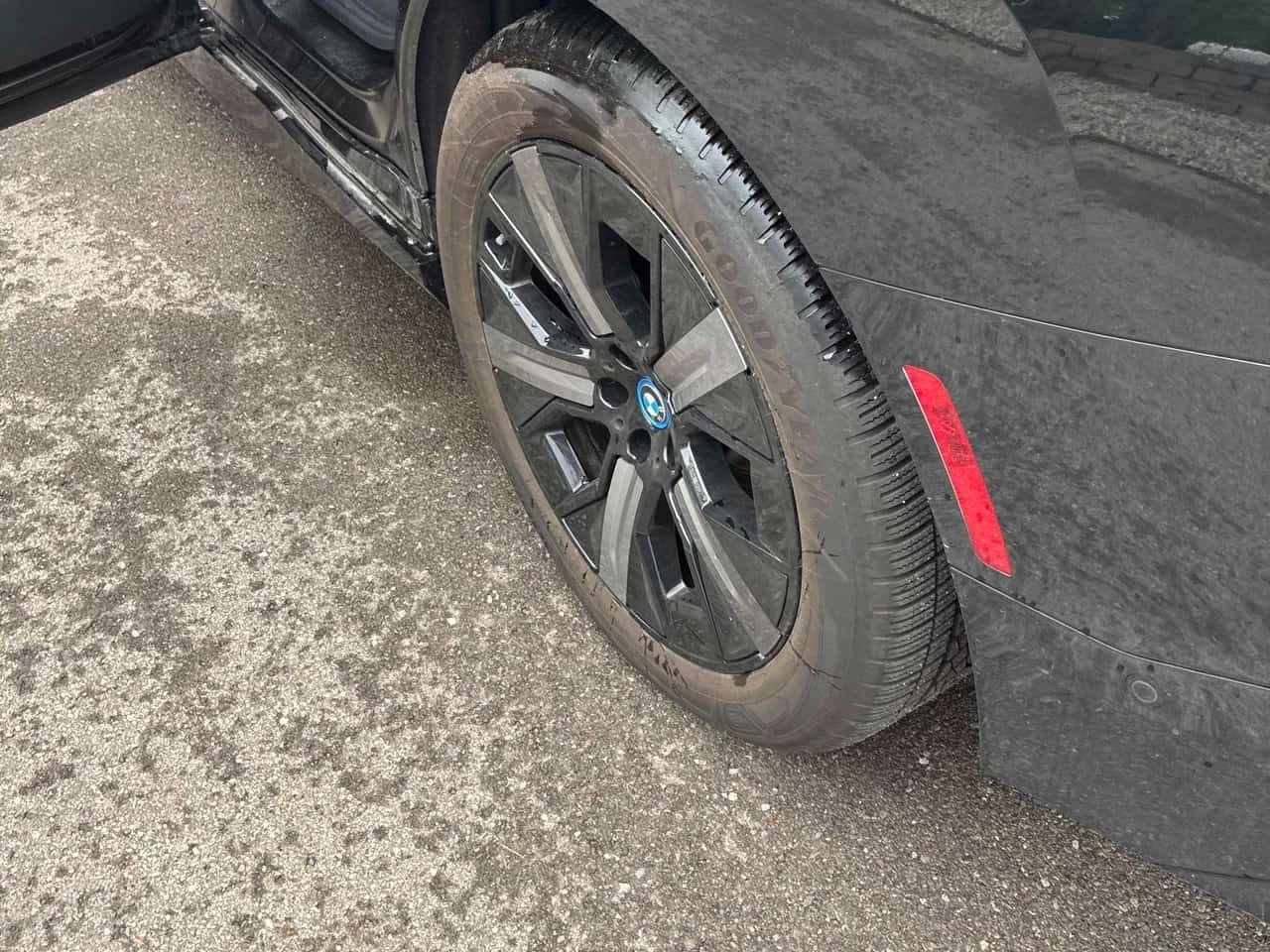 BMW iX * xDrive50 * CARFAX * ��� ������������ ������ | Mobile.bg � ����������� 17