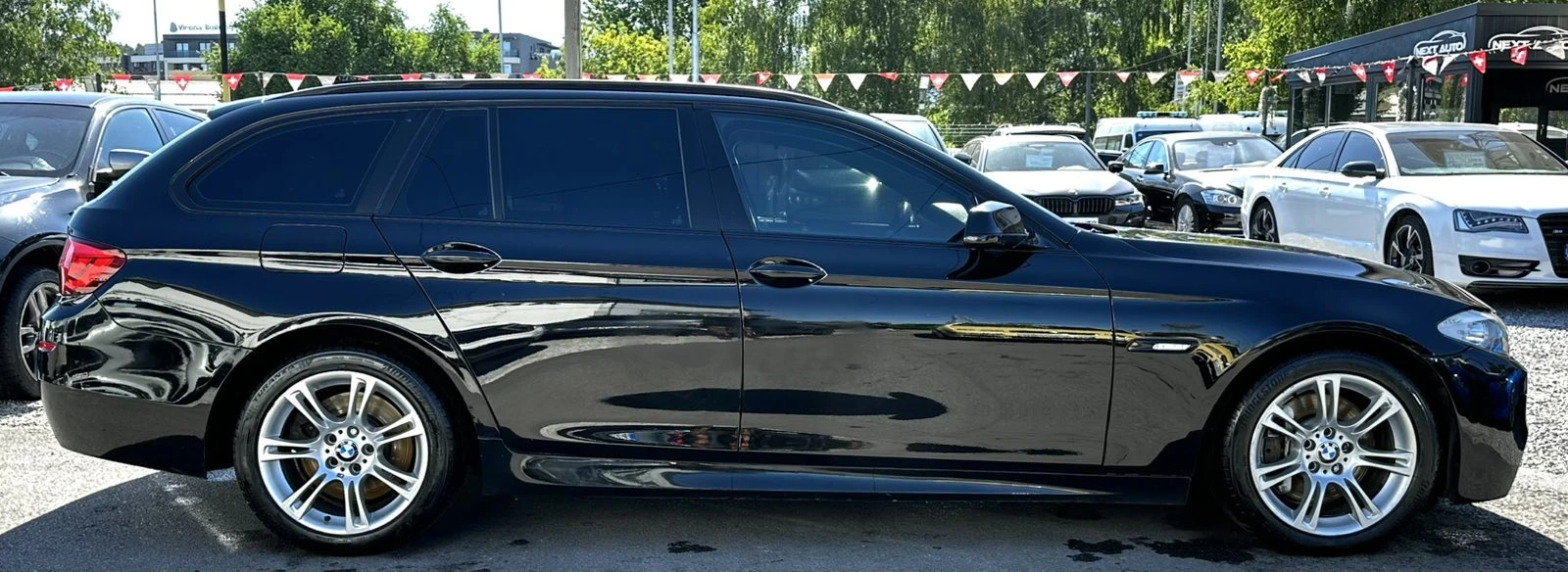 BMW 530 3.0D 258HP XDRIVE M PACK HUD LANE ASSIST, снимка 4 - Автомобили и джипове - 54915838