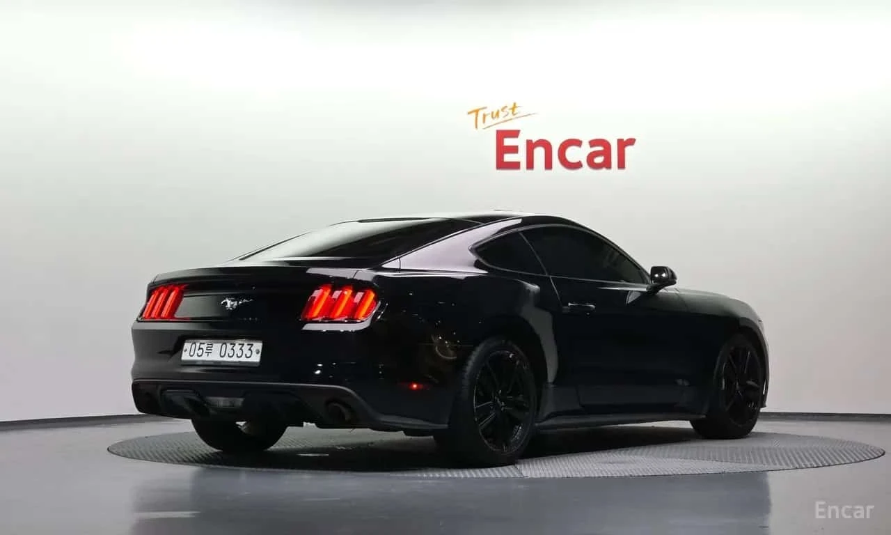 Ford Mustang Coupe | АВТОФИНАНСИРАНЕ БЕЗ ПЪРВОНАЧАЛНА ВНОСКА, снимка 2 - Автомобили и джипове - 56239348