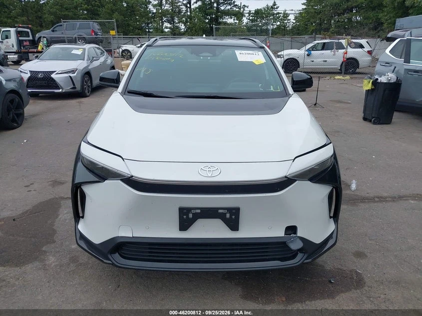 Toyota bZ4X Xle, снимка 12 - Автомобили и джипове - 56320383