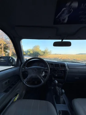 Toyota Hilux 2.5 D4D | Mobile.bg    2