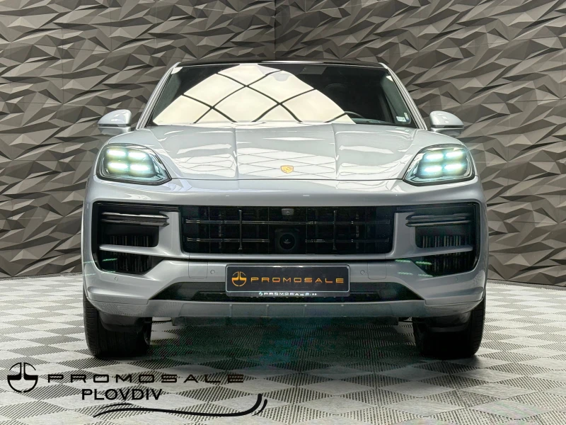 Porsche Cayenne Turbo E-hybrid* Dual display* Pano* Full, снимка 2 - Автомобили и джипове - 50289639