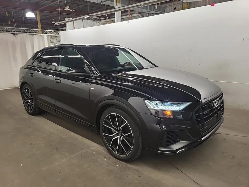 Audi Q8 * TECHNIK * CARFAX * , снимка 2 - Автомобили и джипове - 52710587