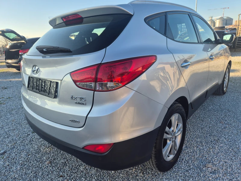 Hyundai IX35 2.0 Dizel 4×4, снимка 2 - Автомобили и джипове - 52801562