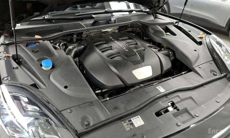 Porsche Cayenne, снимка 6 - Автомобили и джипове - 52914156