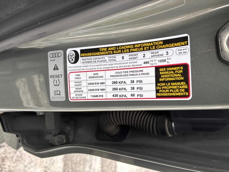 Audi Q3 * Komfort * CARFAX * БЕЗ ПЪРВОНАЧАЛНА ВНОСКА, снимка 10 - Автомобили и джипове - 52968737