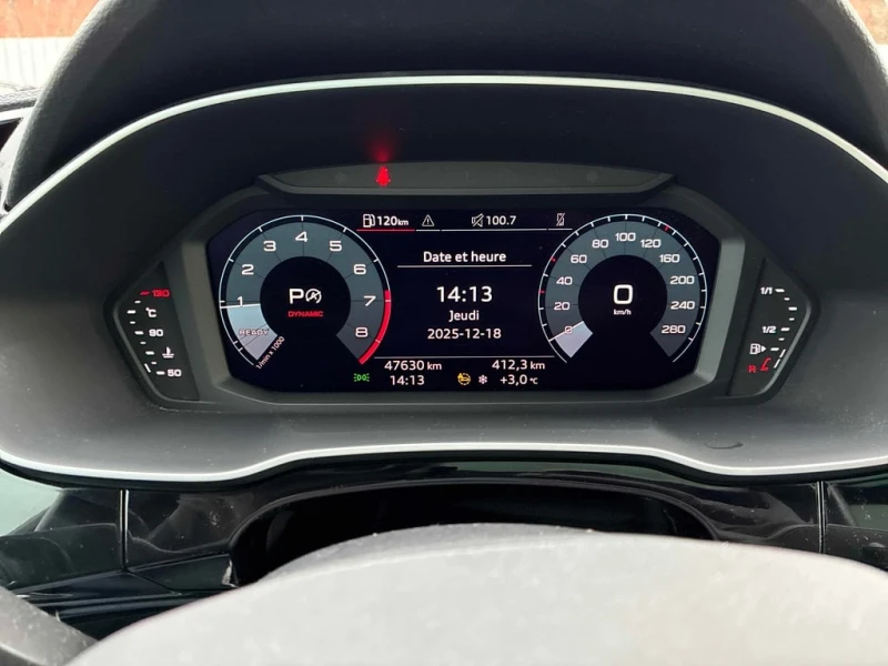 Audi Q3 * Komfort * CARFAX * БЕЗ ПЪРВОНАЧАЛНА ВНОСКА, снимка 8 - Автомобили и джипове - 52968737