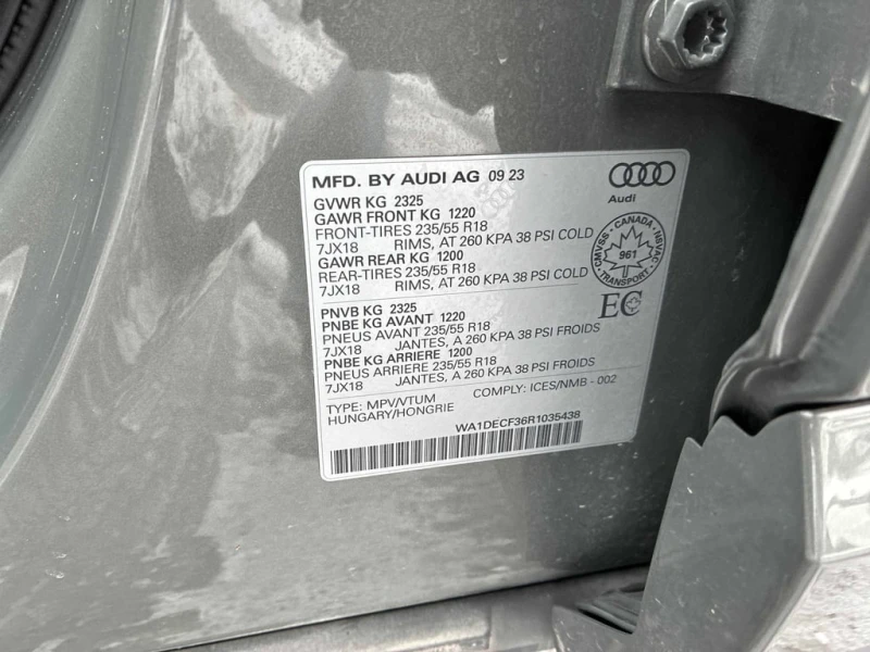 Audi Q3 * Komfort * CARFAX * БЕЗ ПЪРВОНАЧАЛНА ВНОСКА, снимка 11 - Автомобили и джипове - 52968737