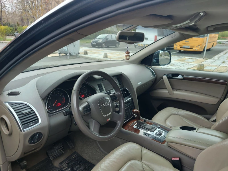 Audi Q7, снимка 9 - Автомобили и джипове - 53129762