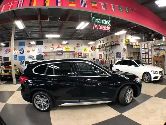 BMW X1 * xDrive * PANORAMA * HUD * HARMAN KARDON * 360 *  | Mobile.bg � ����������� 8