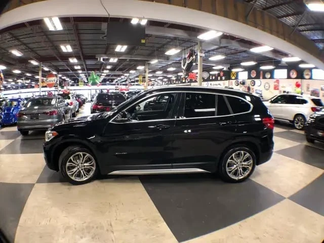 BMW X1 * xDrive * PANORAMA * HUD * HARMAN KARDON * 360 *  | Mobile.bg � ����������� 5