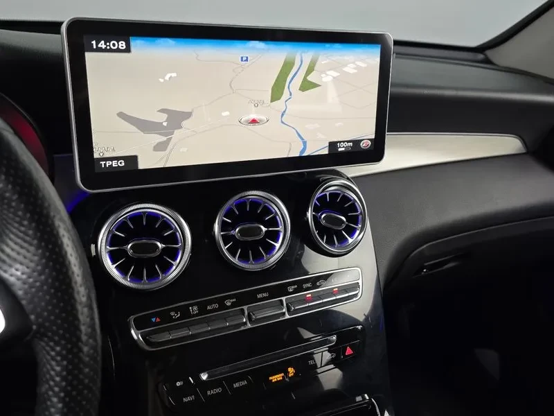 Mercedes-Benz GLC 220 D 4Matic Coupe, снимка 12 - Автомобили и джипове - 55799916